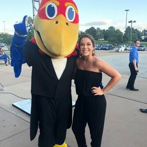 Meet your Posher, Emily